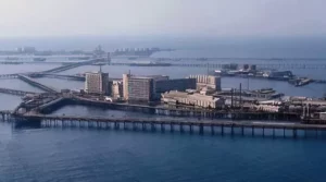 Город нефтяников на воде
