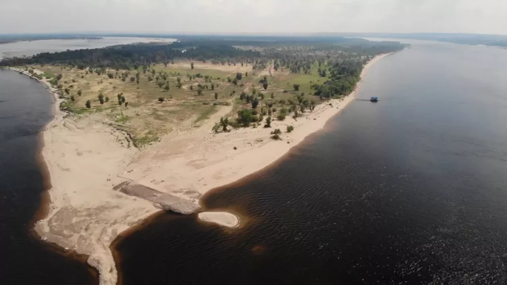 Край острова Сарпинский