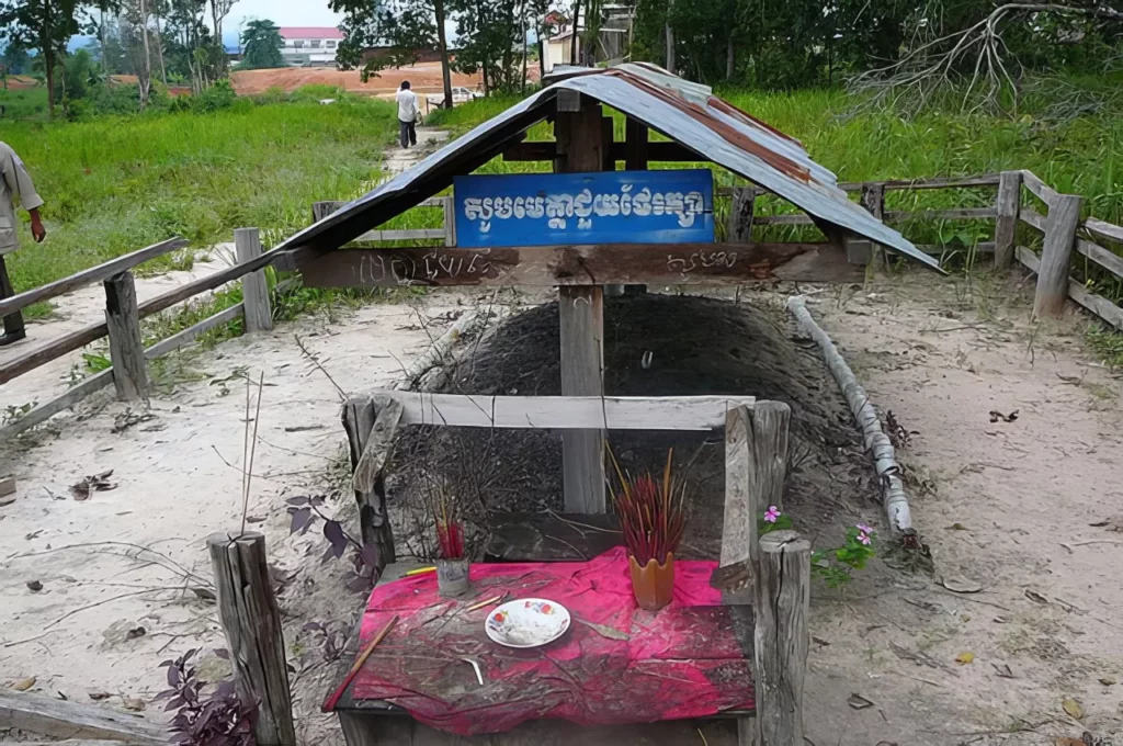 Захоронение Пол Пота
