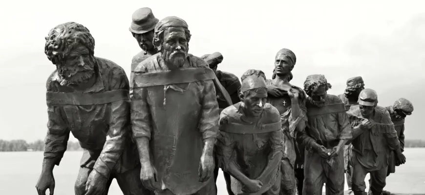 Бурлаки – изможденные оборванцы или крепкие мужики?