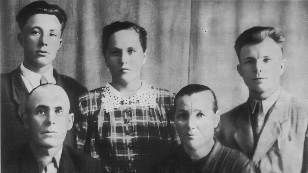 Семья Юрия Гагарина