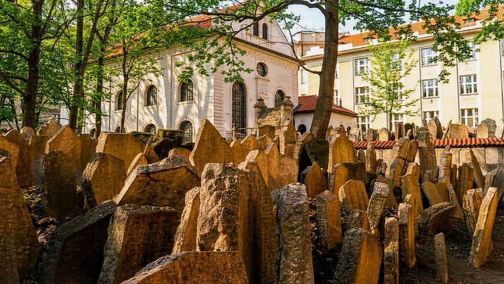 еврейское кладбище в Праге