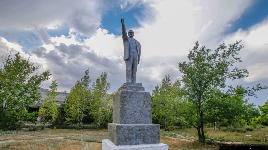 Ленин в Калачах